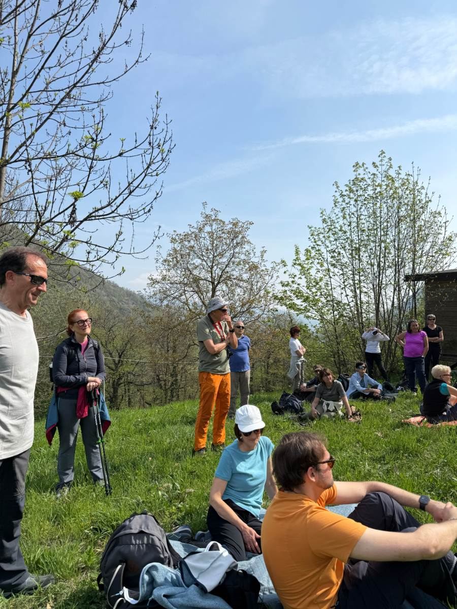 Gallery: la-cura-nello-sguardo-e-cattedre-della-salute-una-domenica-tra-cammino-e-consapevolezza-a-moiola - 62