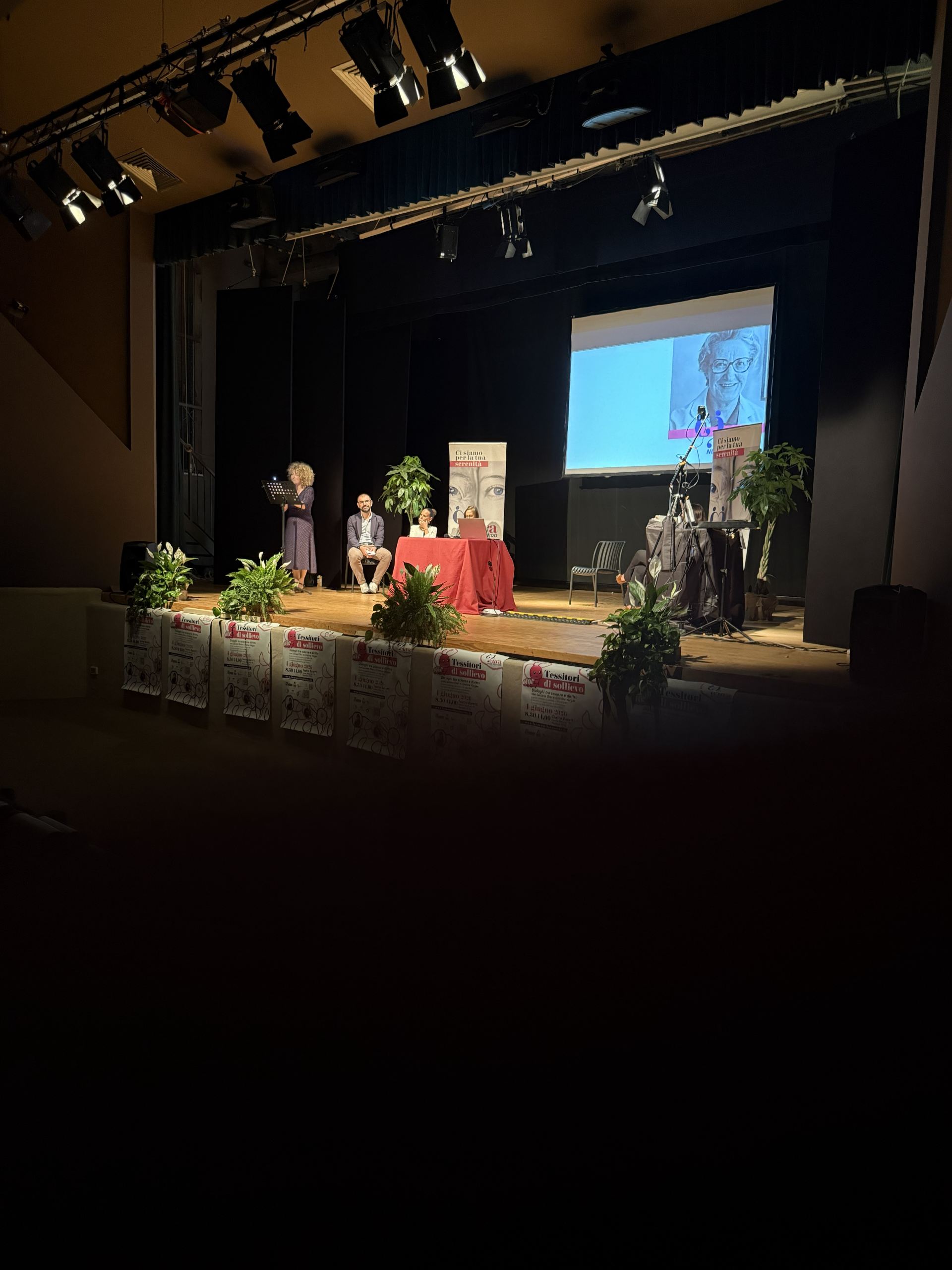 Gallery: tessitori-di-sollievo - 104