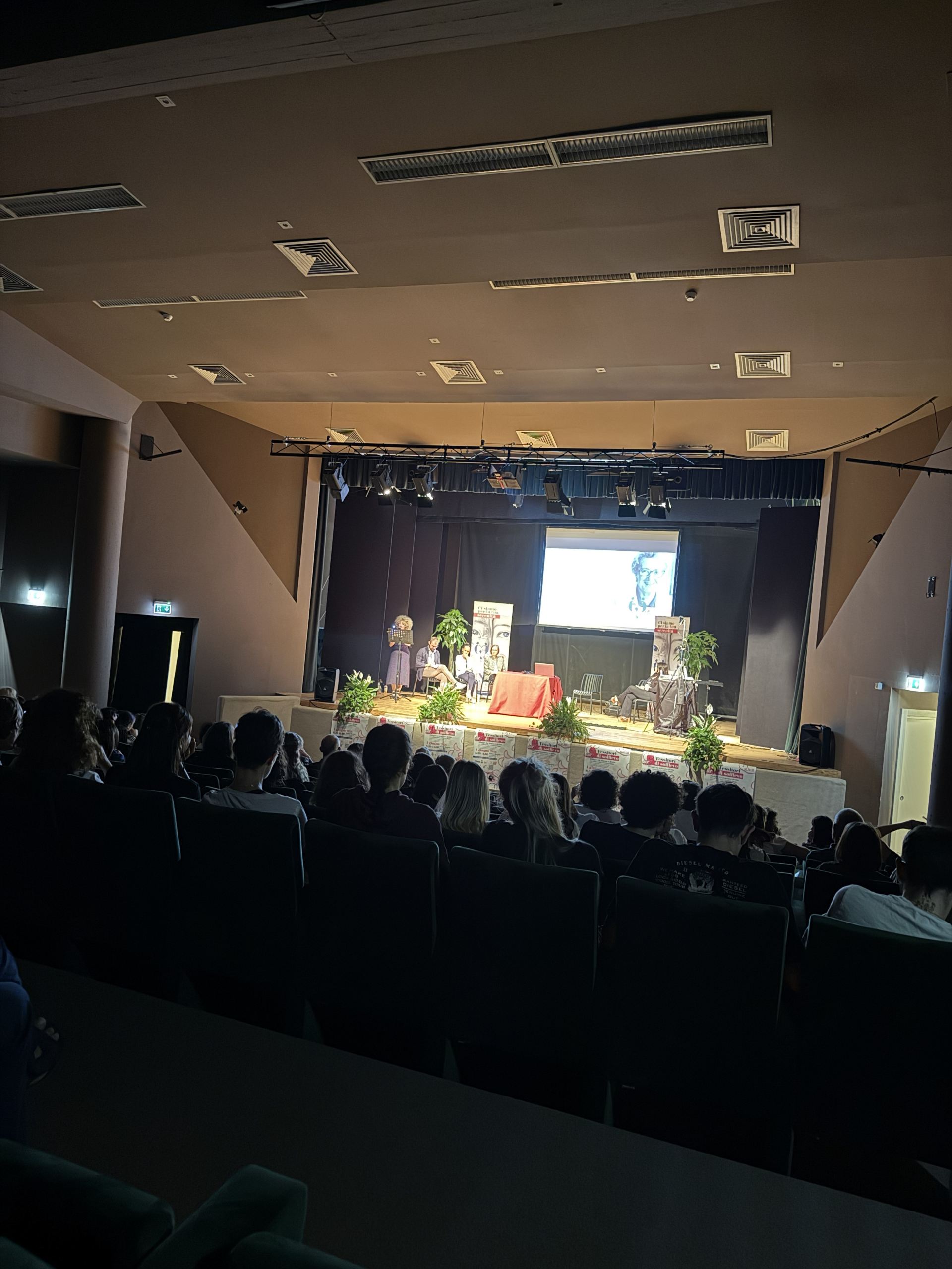 Gallery: tessitori-di-sollievo - 108